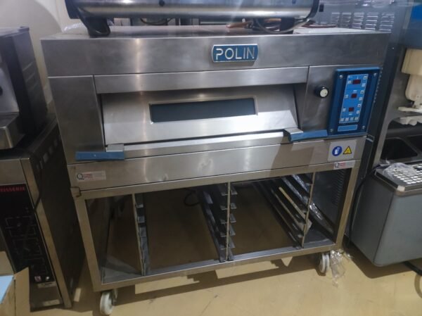 Polin electric oven for bread Cam. str. 4st-volts 400 year 2007